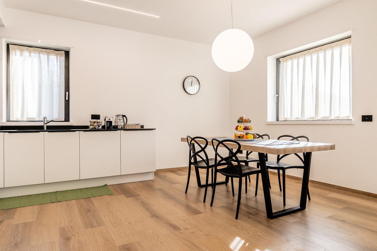 加尔达湖滨Elvy Garda Living Garden公寓 外观 照片